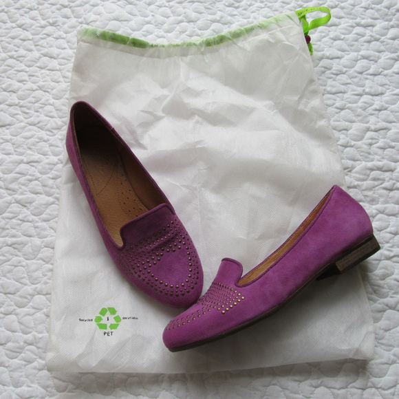 NIB📍FIRM📍NAYA Studded Suede Loafers Box&Dust bag - Picture 9 of 16